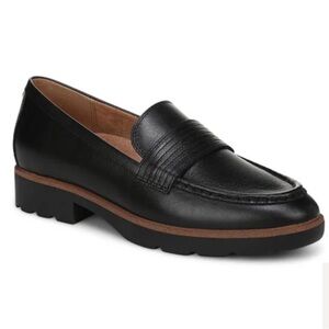Vionic Corinne Women’s Black Leather Loafers